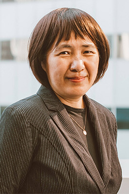 Yvonne Yanqing Han